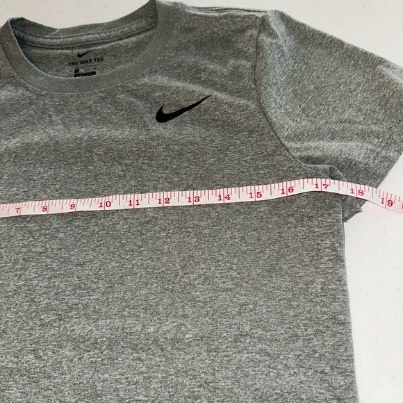 2 Pack Nike Women’s Tops Size Small - Picture 4 of 12